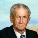 Latour, Léon
