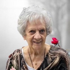 Benoit, Monique